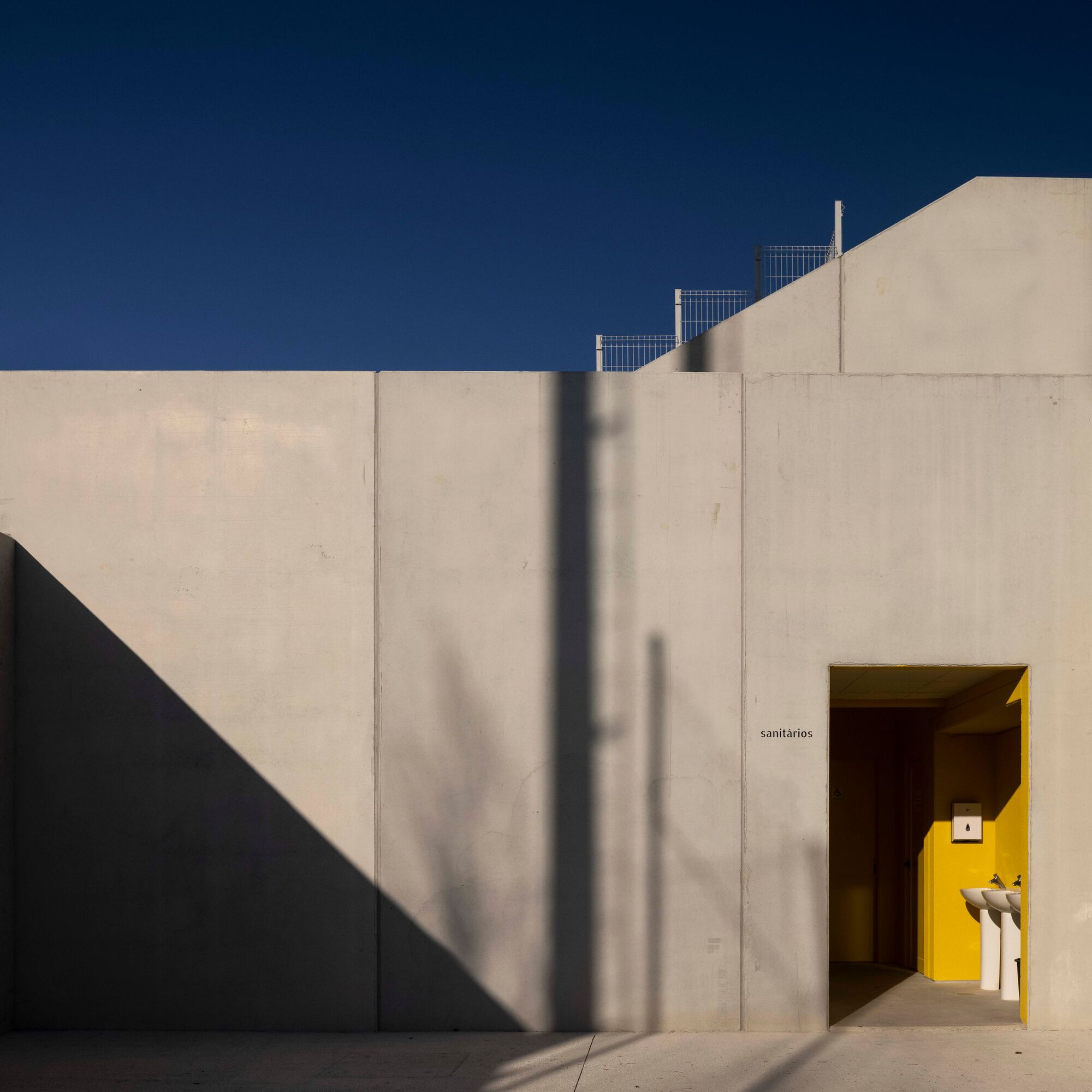 Aveiro 市体育场看台大楼训练综合体丨葡萄牙丨SUMMARY-40