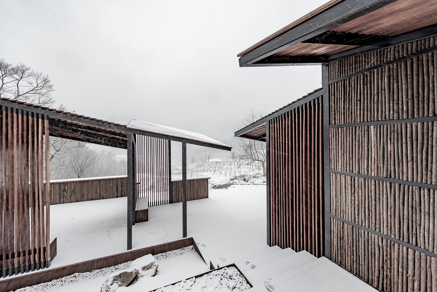 Lab D+H 打造的山地生态公共卫生间-9