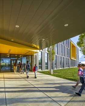 Philadelphia MaST II 学校建筑设计