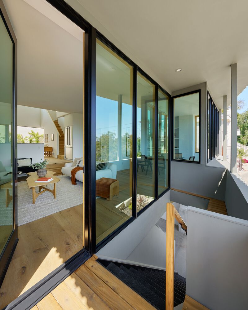 洛杉矶峭壁上的优雅住宅丨美国洛杉矶-21