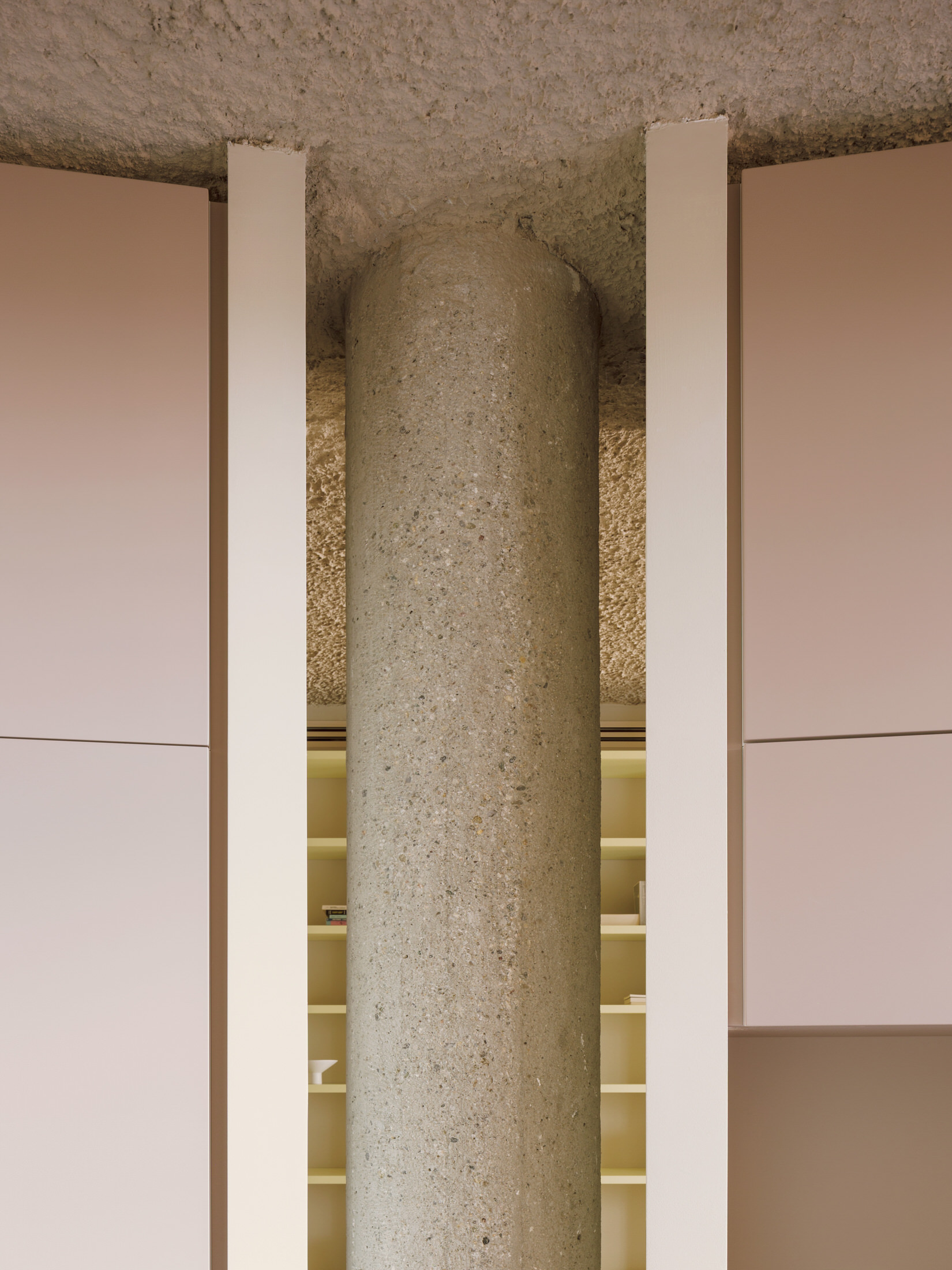 Best of Residential Interiors & Architecture, Part 01—Apartments | 2024 Archive.-95