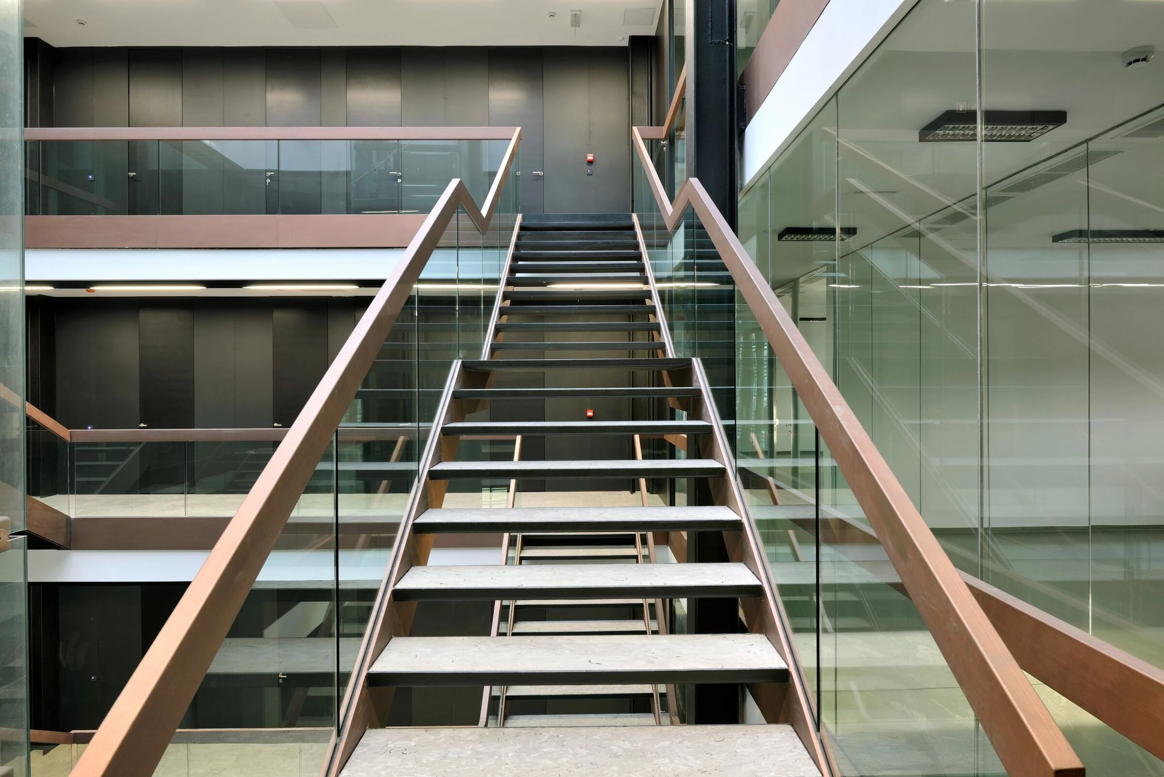 伊佐拉大学校园丨斯洛文尼亚丨Dekleva Gregoric Architects-37