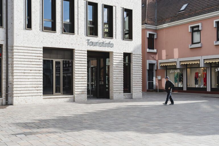 Ettlingen新城市信息中心扩建丨Buerohauser-39