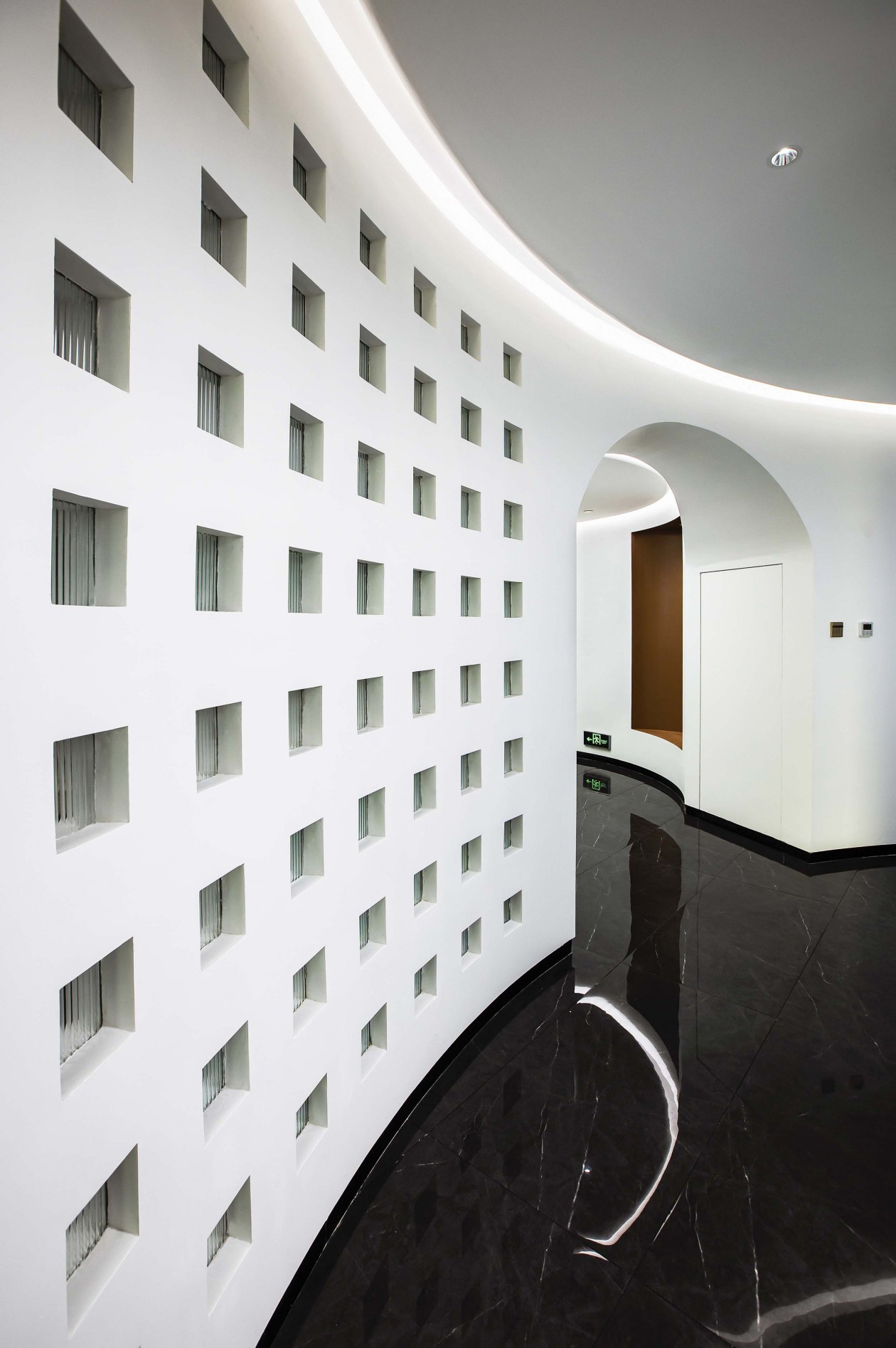 化妆品办公空间设计丨山东集致空间设计有限公司-7