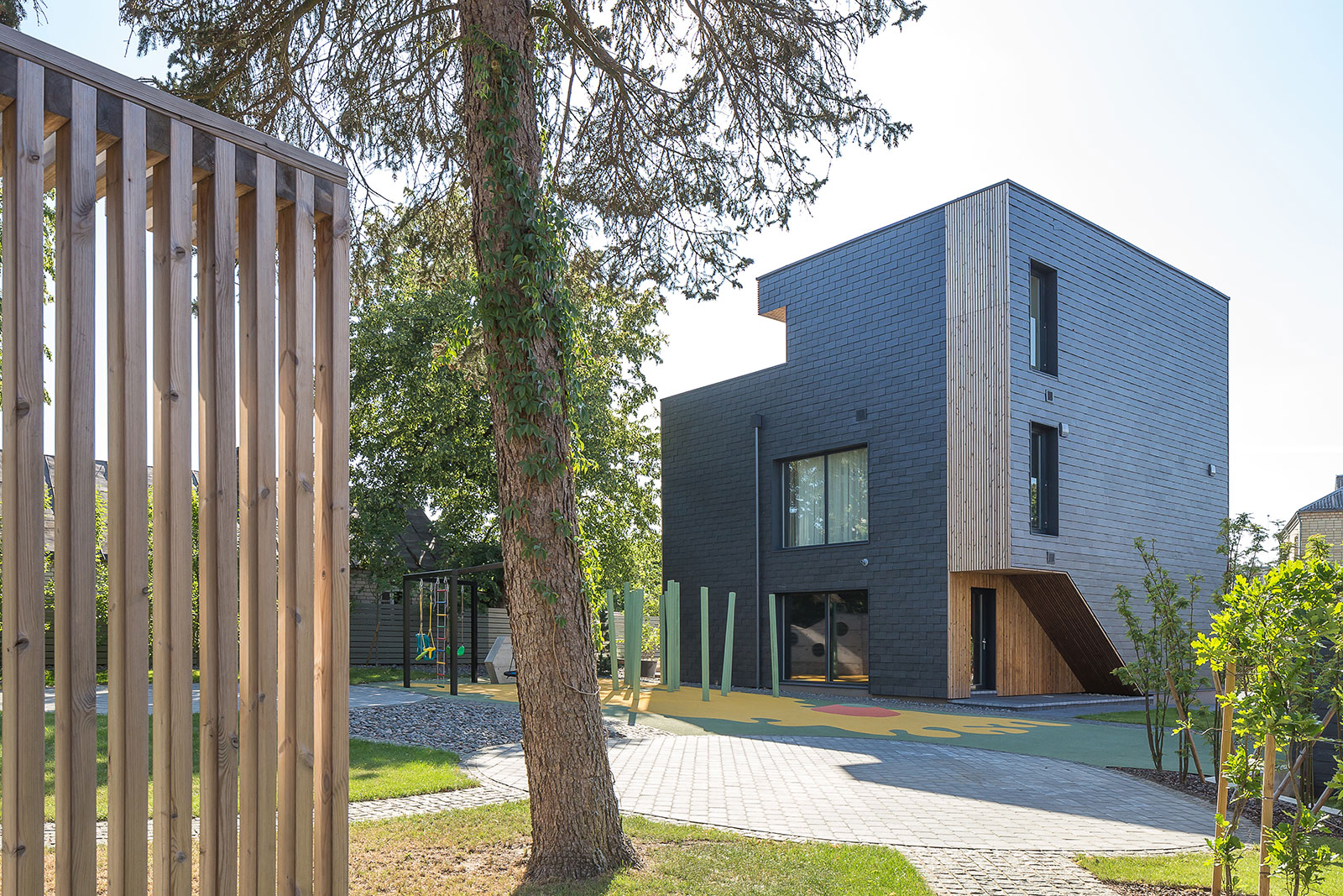 PRIVATE MULTI STOREY APARTMENTS IN KAUNAS | NEBRAU-21