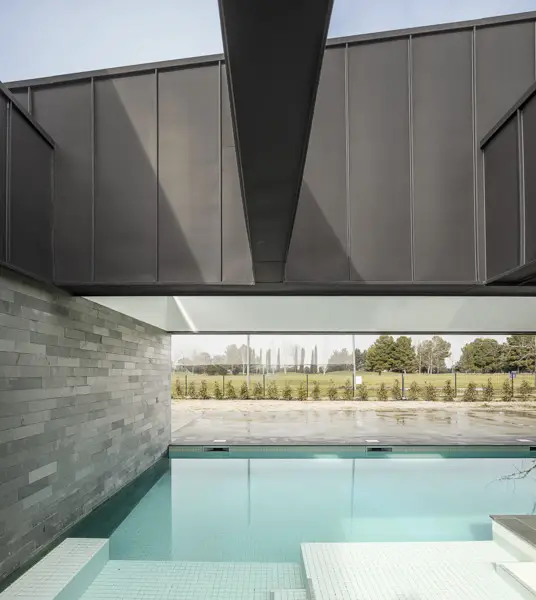 独特锌屋顶建筑 | 设计师的现代之家-14