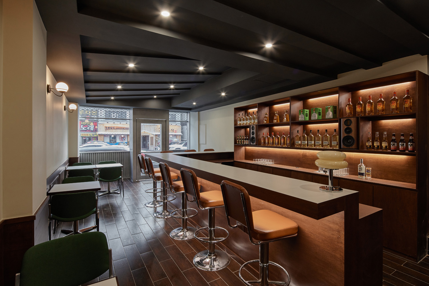 极简白橡木餐厅 | 温馨与自然的完美融合-5