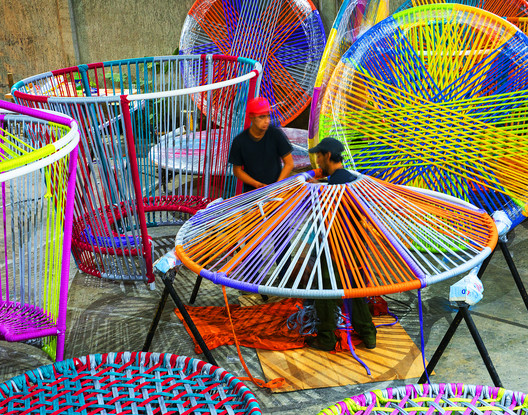 'Los Trompos'临时装置-59