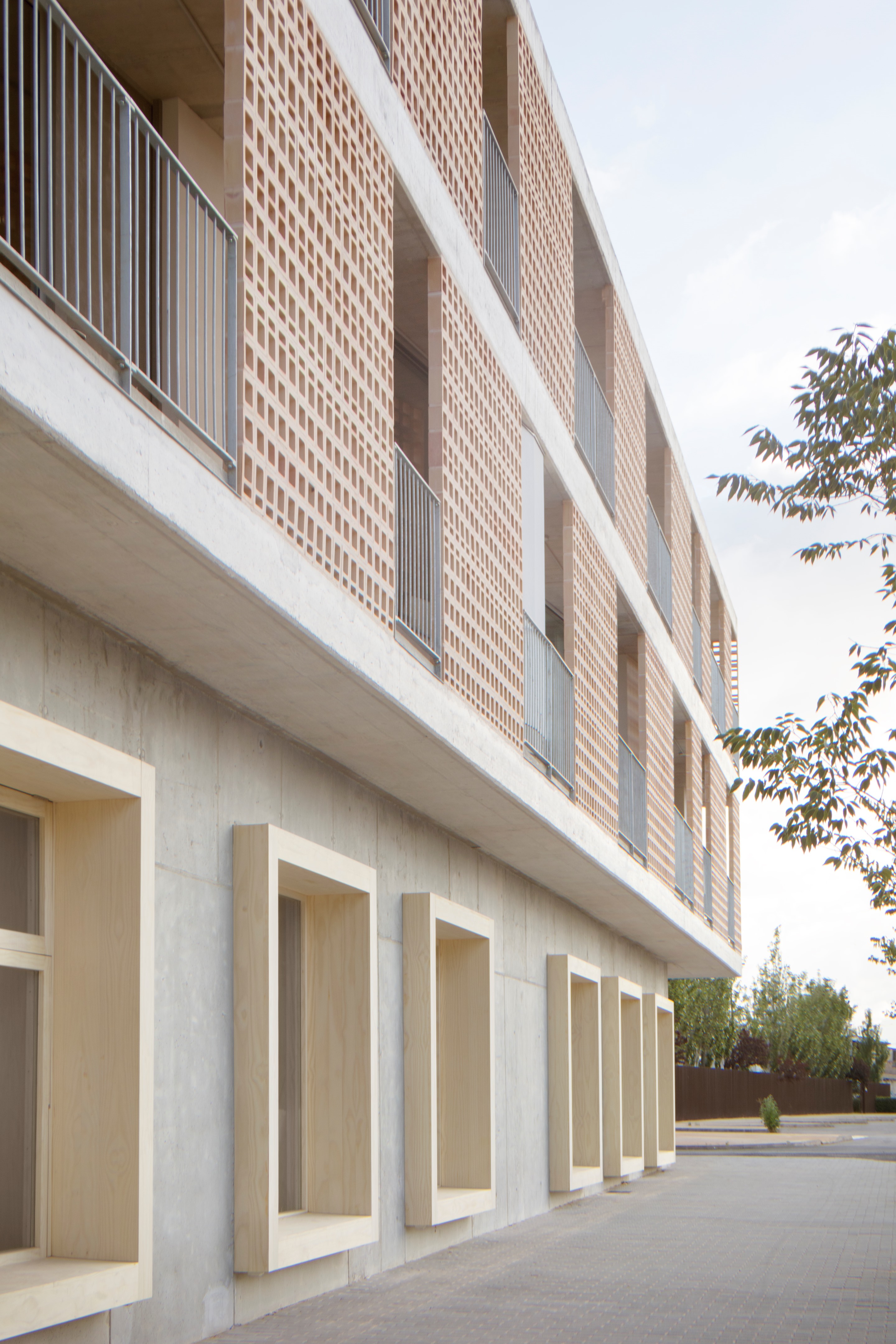 以社区为核心的智能化办公建筑设计-27