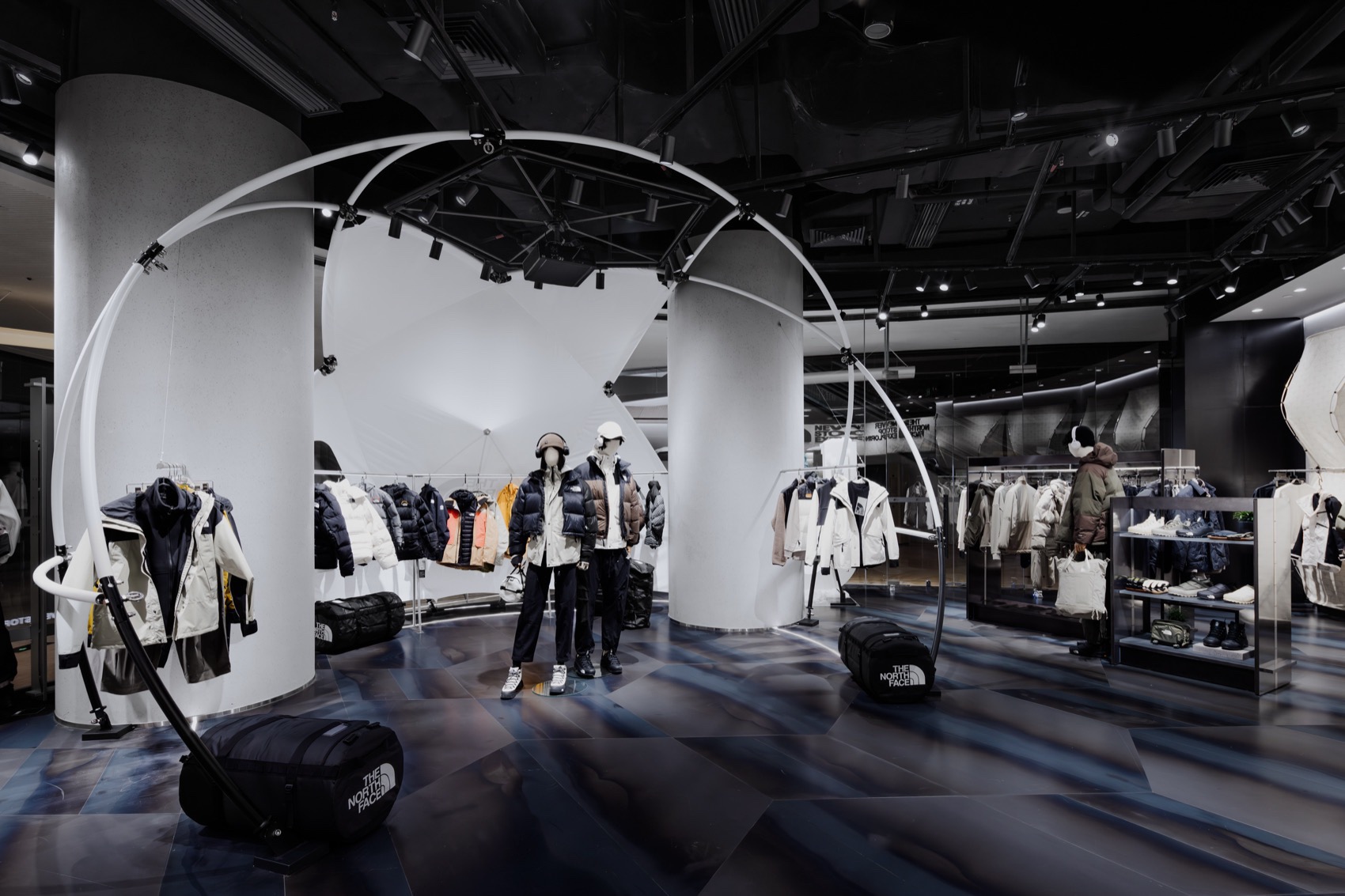 THE NORTH FACE -URBAN EXPLORATION (亚太地区店铺设计) 丨中国广州 丨小大建築設計事務所-33
