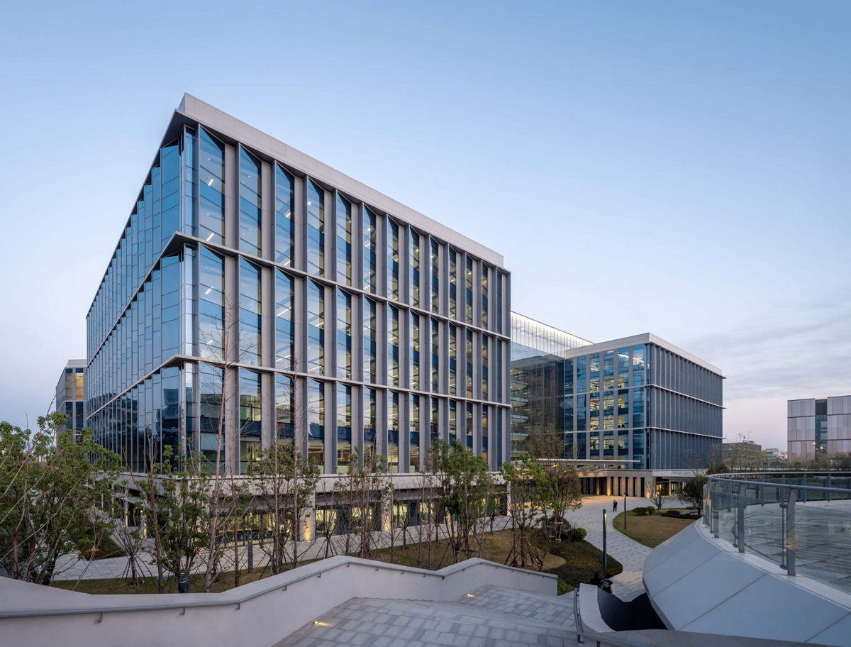 成都海康威视科技园丨中国成都丨华东建筑设计研究院-6