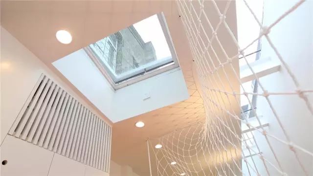 那些曾刷爆朋友圈的“爆改蜗居”，居住一年之后，后续惨状却是…-94