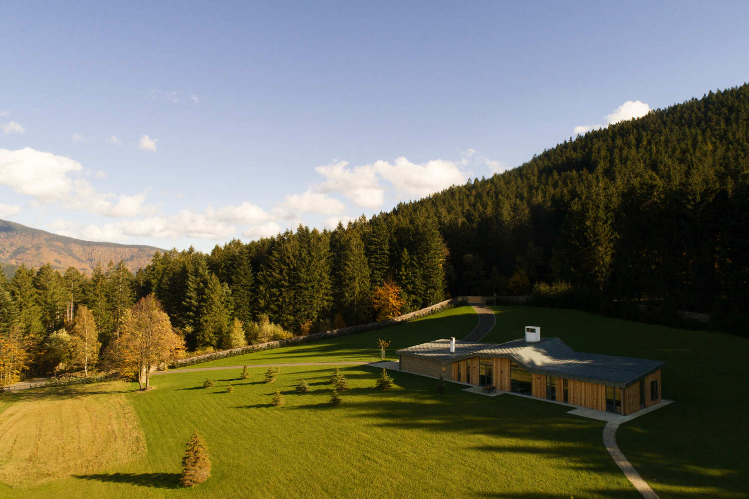 融合自然与现代的木石别墅丨捷克丨WMA architects-39