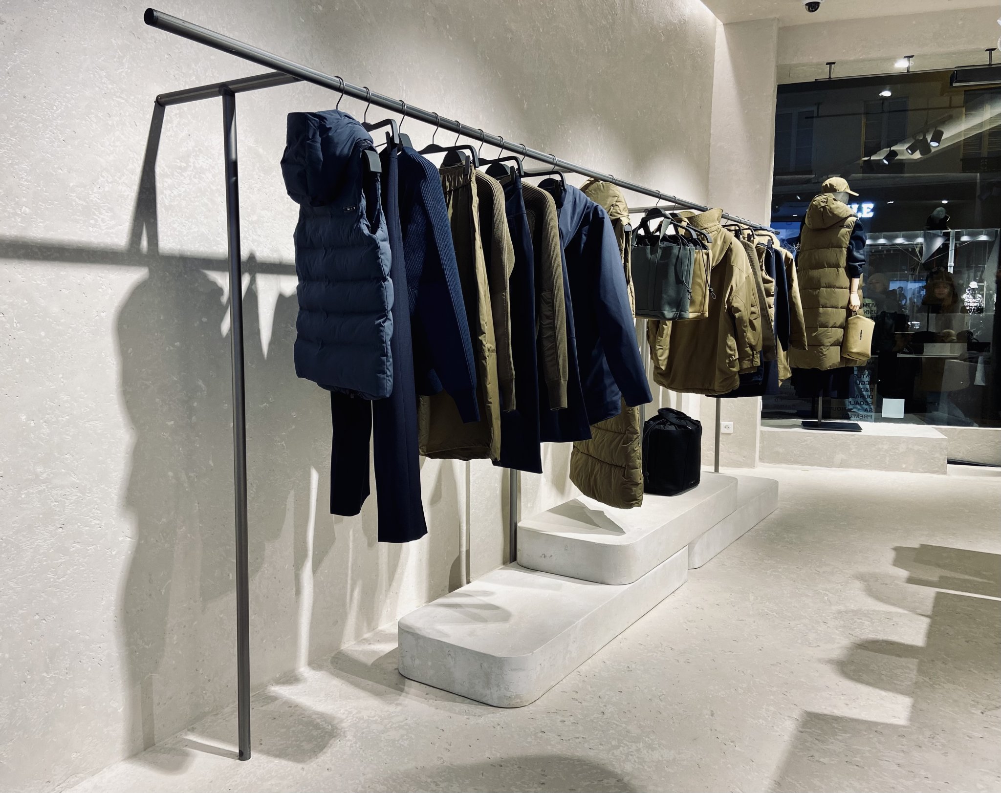 巴黎市中心的环保沉浸式体验店 · ECOALF丨法国巴黎丨Matstudio-24