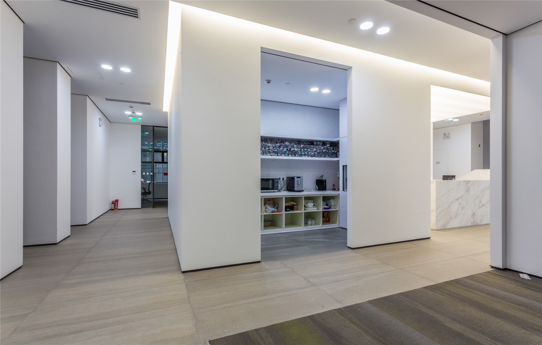 上海华与华策略咨询公司办公室设计-19