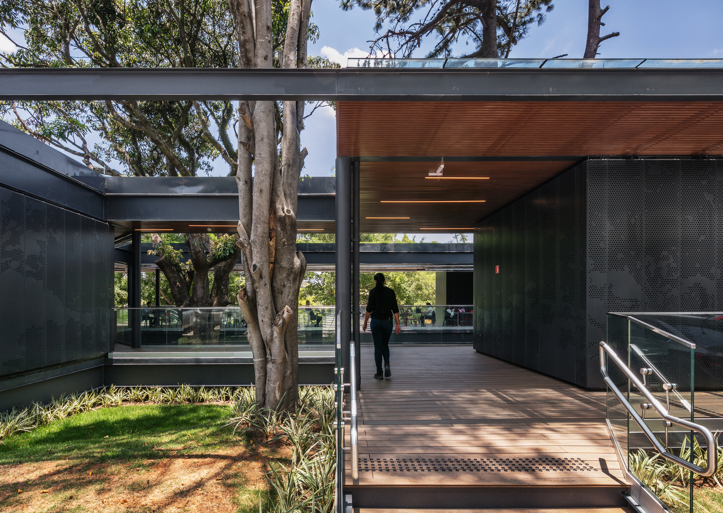 巴西 Bradesco 银行总部 Conviver Space 模块化设计-9