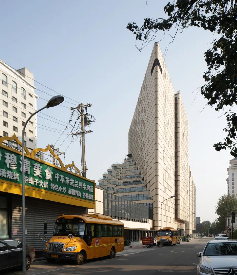 李兴钢建筑工作室 | “胜景几何”展陈设计-4