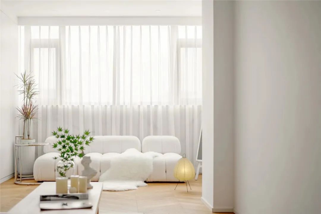 纯白++木色,打造舒适惬意的顶楼复式丨中国南京丨山舍建筑设计-16