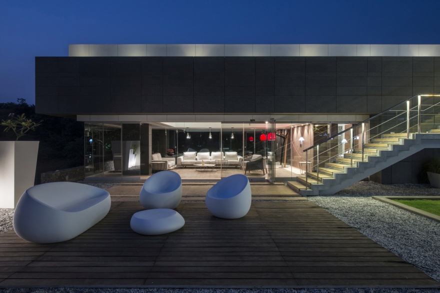 Aurelia:Kuća ispod bazena(泳池下的房子)丨印度丨SHROFFLEoN建筑事务所-26