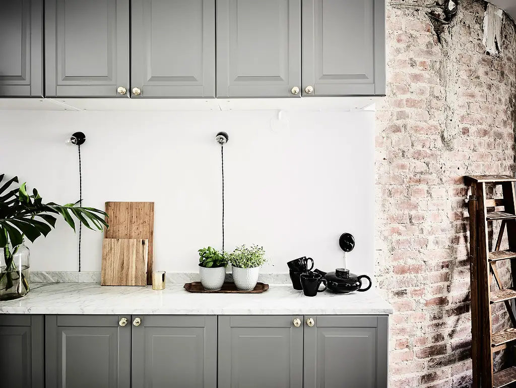 复古公寓的棋盘格厨房设计-6