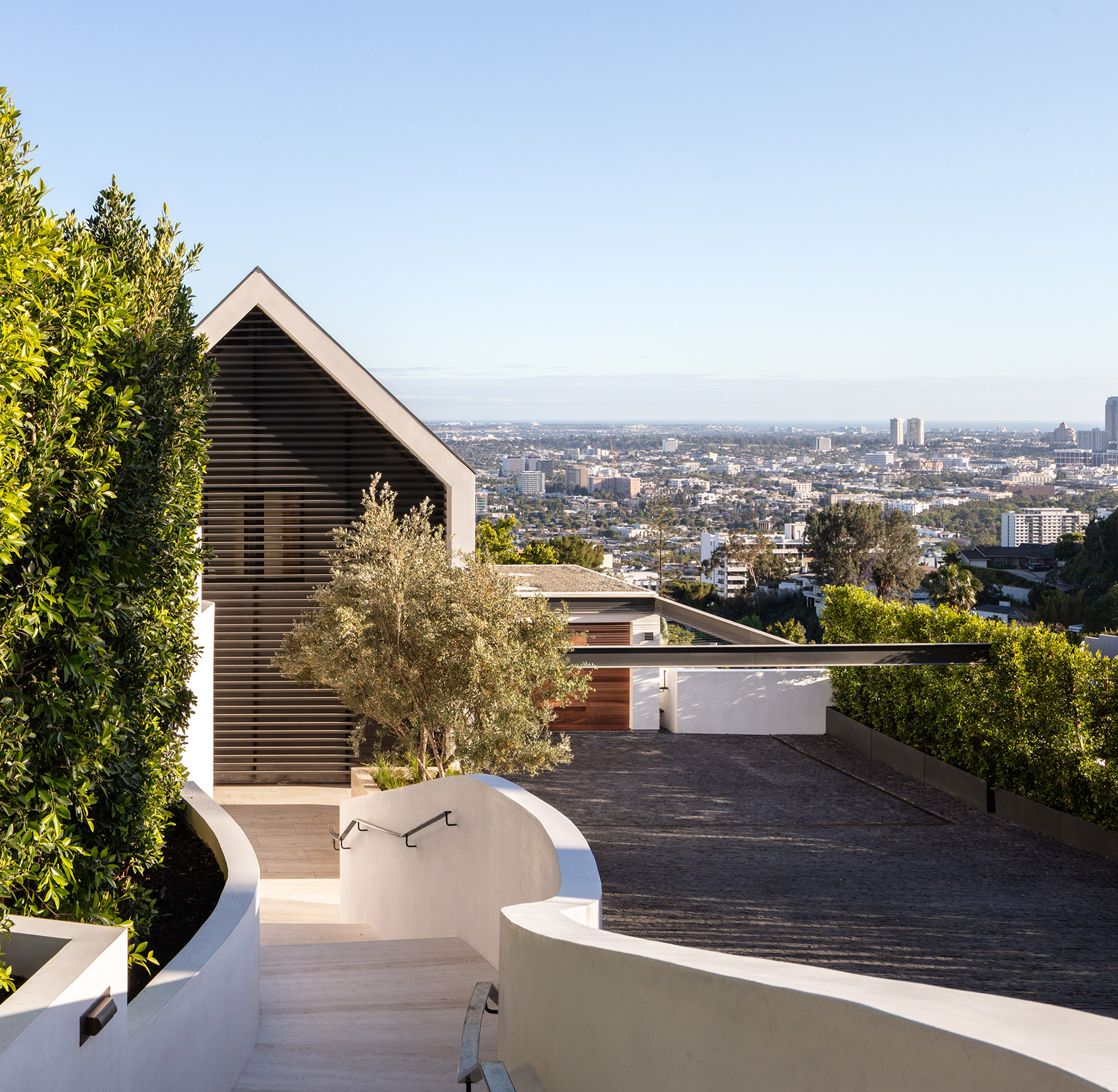 带有悬挑泳池的住宅,洛杉矶 / Standard Architecture-112