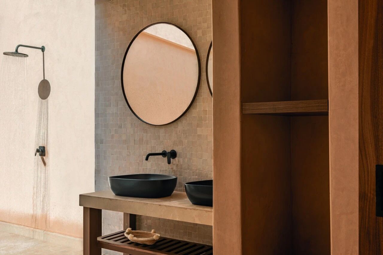 从陶土到光影,一座关于自然与秩序的住宅丨摩洛哥马拉喀什丨Studio BO-21