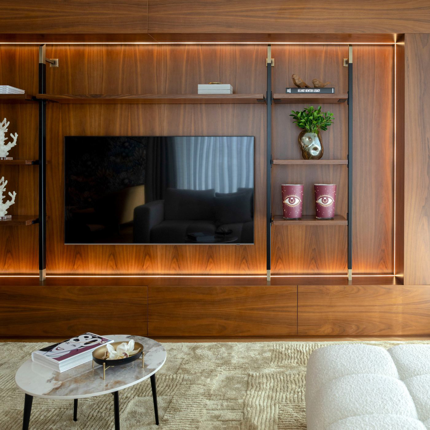 咸风；海风咸韵（考虑到Salty Breeze可能在特定情境中有更具意境表达，如果仅从字面严格翻译就是咸风 ）-8