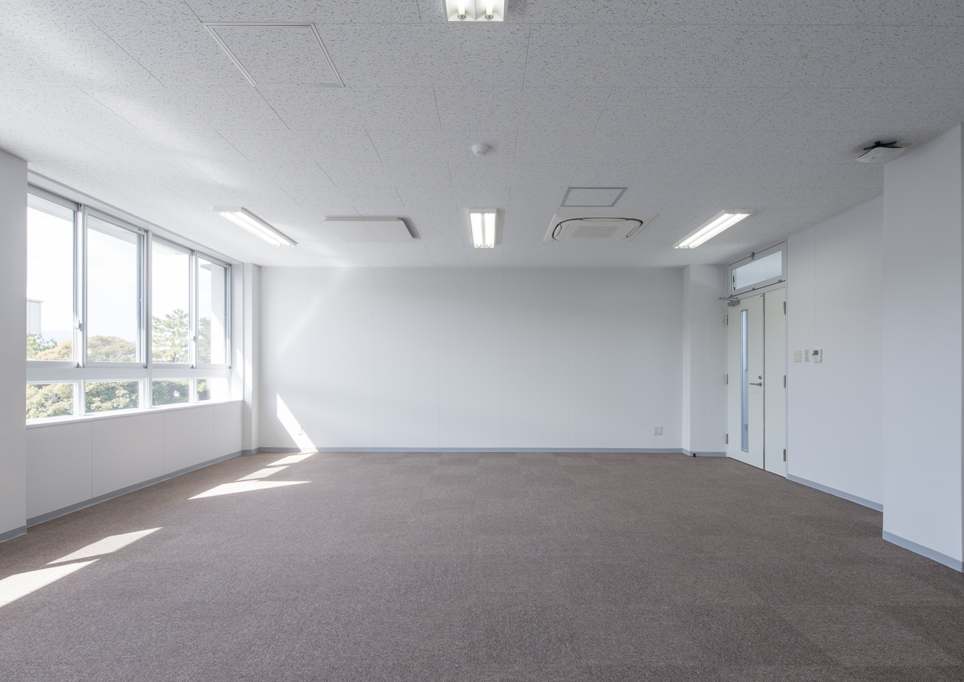 九州工业大学未来型インタラクティブ教育棟  環・設計工房丨日本福冈丨鮎川透,杉本泰志,安武昌子-9