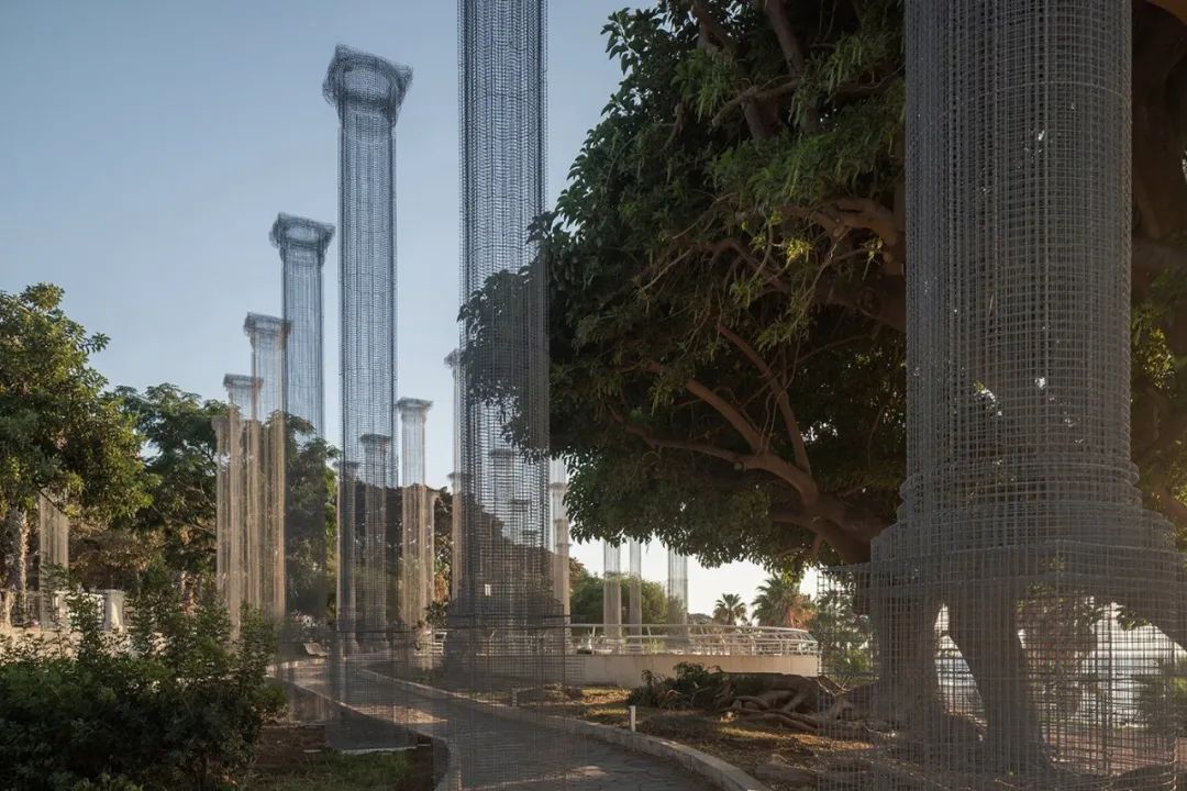 骶骨的；骶部的丨意大利丨Edoardo Tresoldi-78