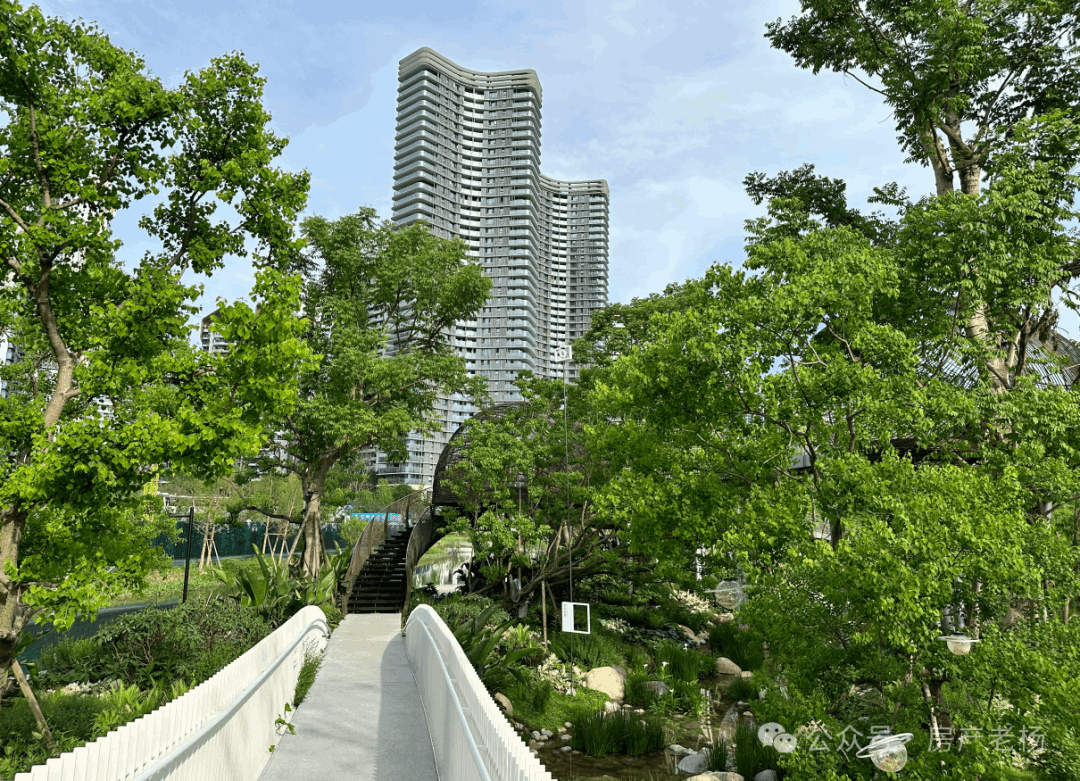 西里丨成都万华麓湖生态城·沄洲-17