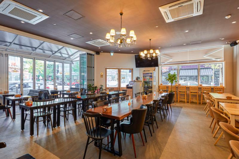 26 平极简餐厅设计 | 清爽氛围的餐饮空间-12