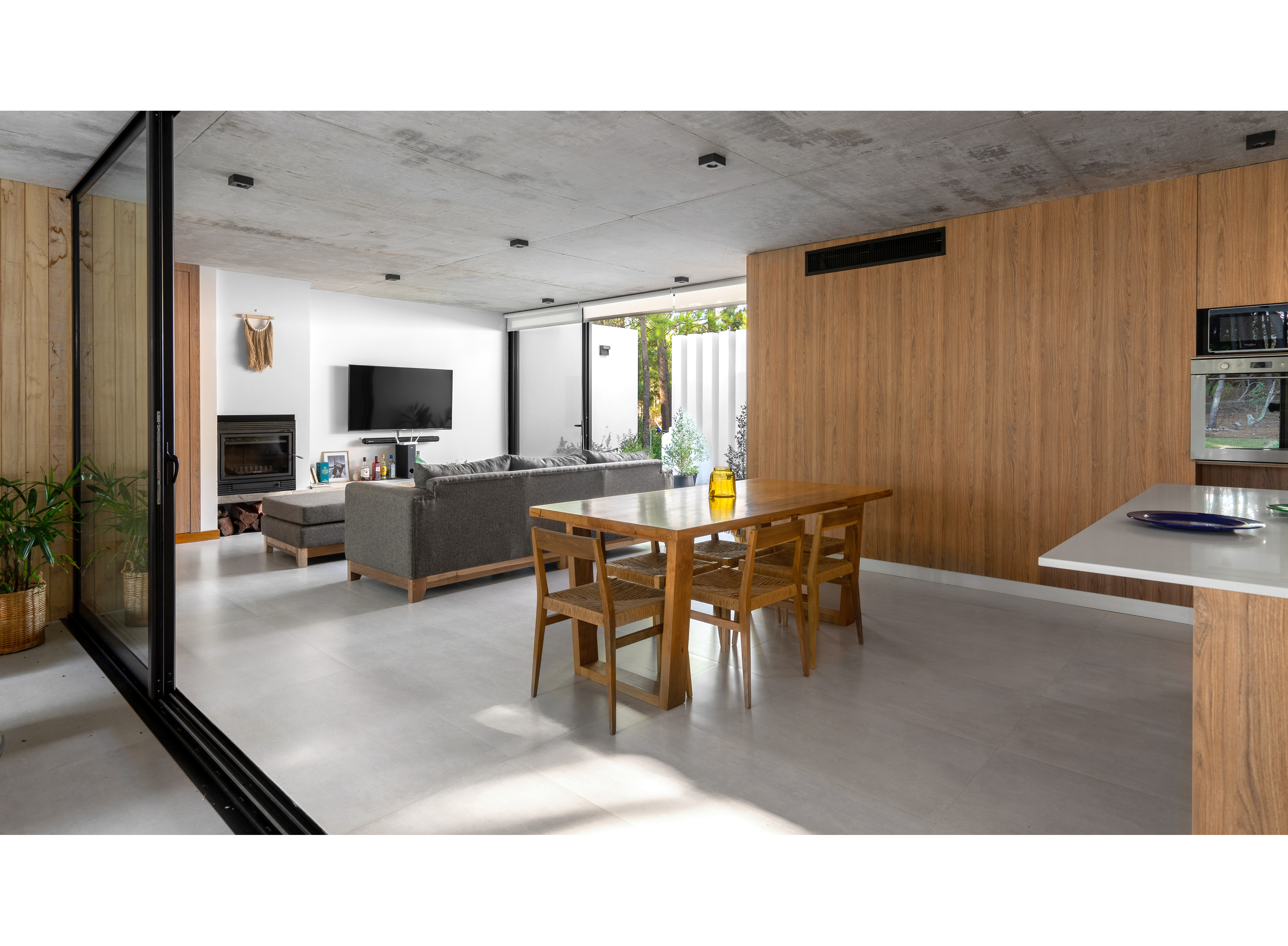 Casa Escritor Arq. Luciano Canissa-10