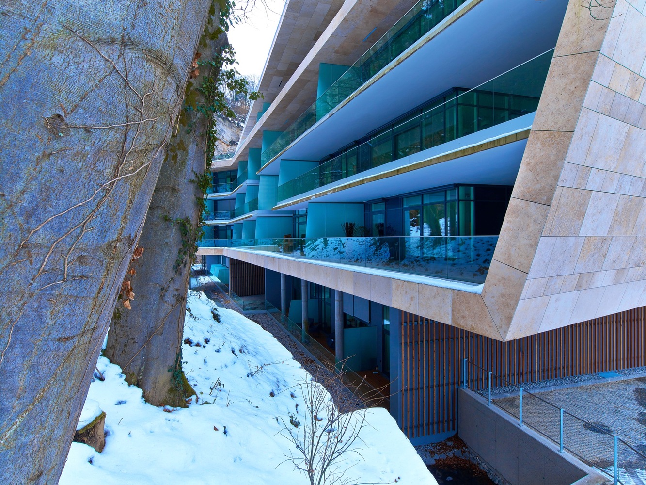 奥地利萨尔斯堡珍宝住宅区——自然与建筑的和谐对话-28