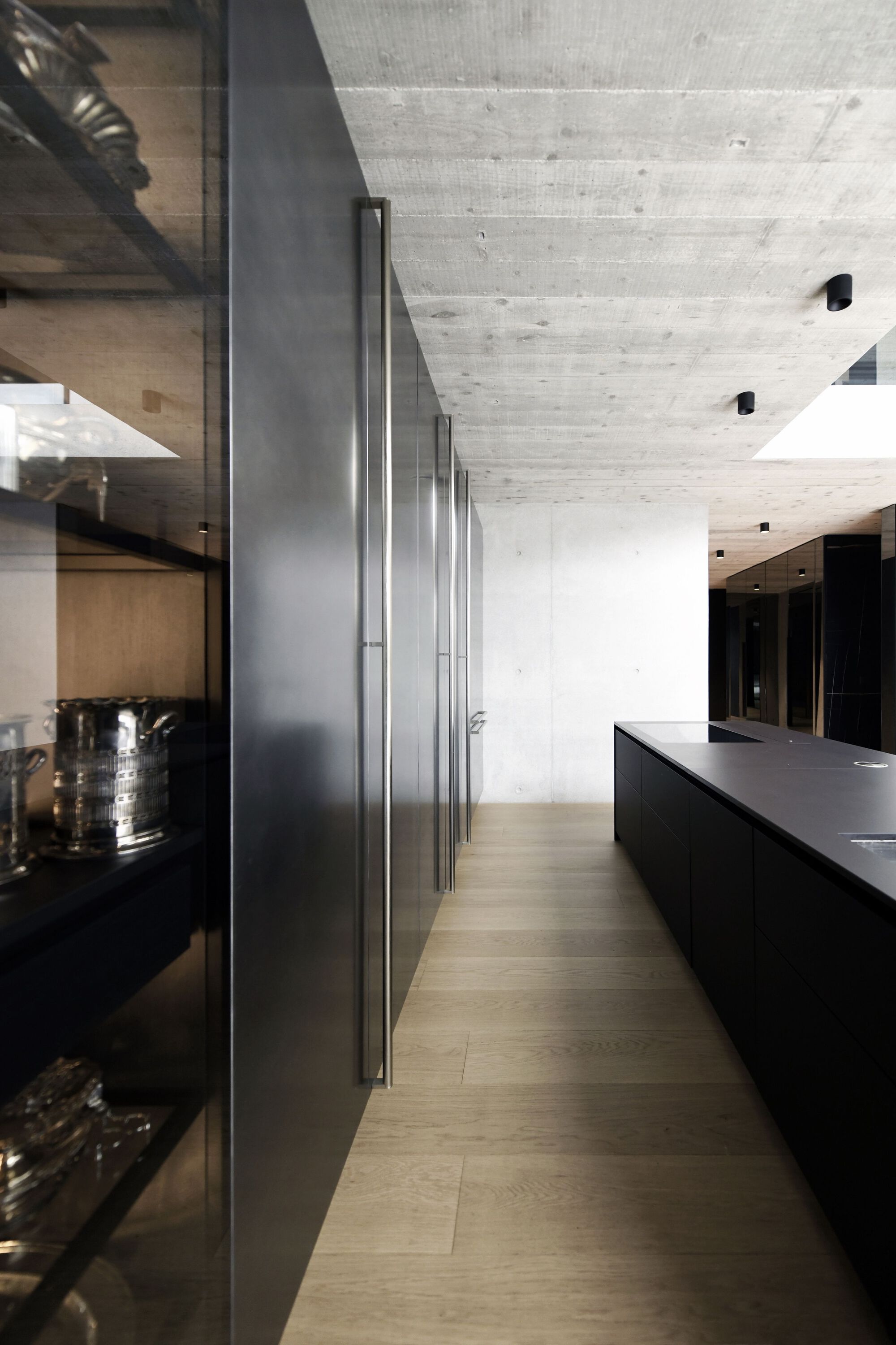 错层式房屋丨Slovenia丨OFIS Architects-36