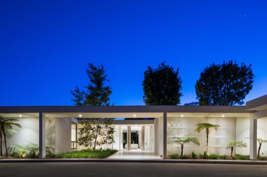 Beverly Hills Homes are Luxurious, Beautiful -- and Expensive-5