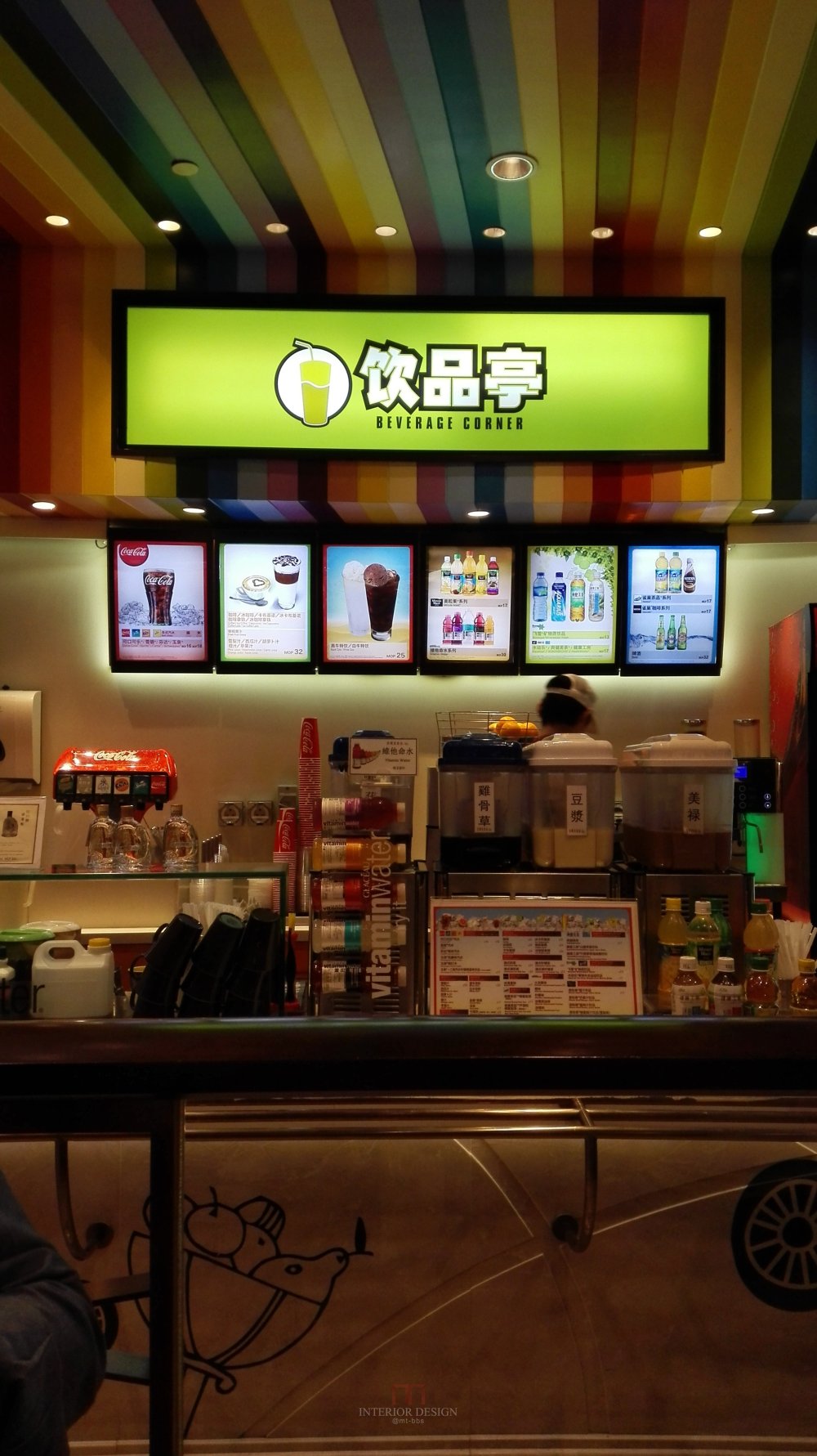 北京某知名设计师打造的前卫家居空间-22