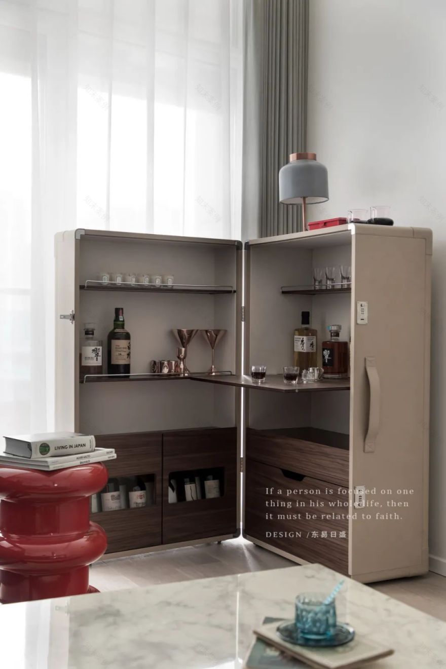 【Wooden Slow 首发】大师都倾心的木地板上墙,如何玩出新花样?-62