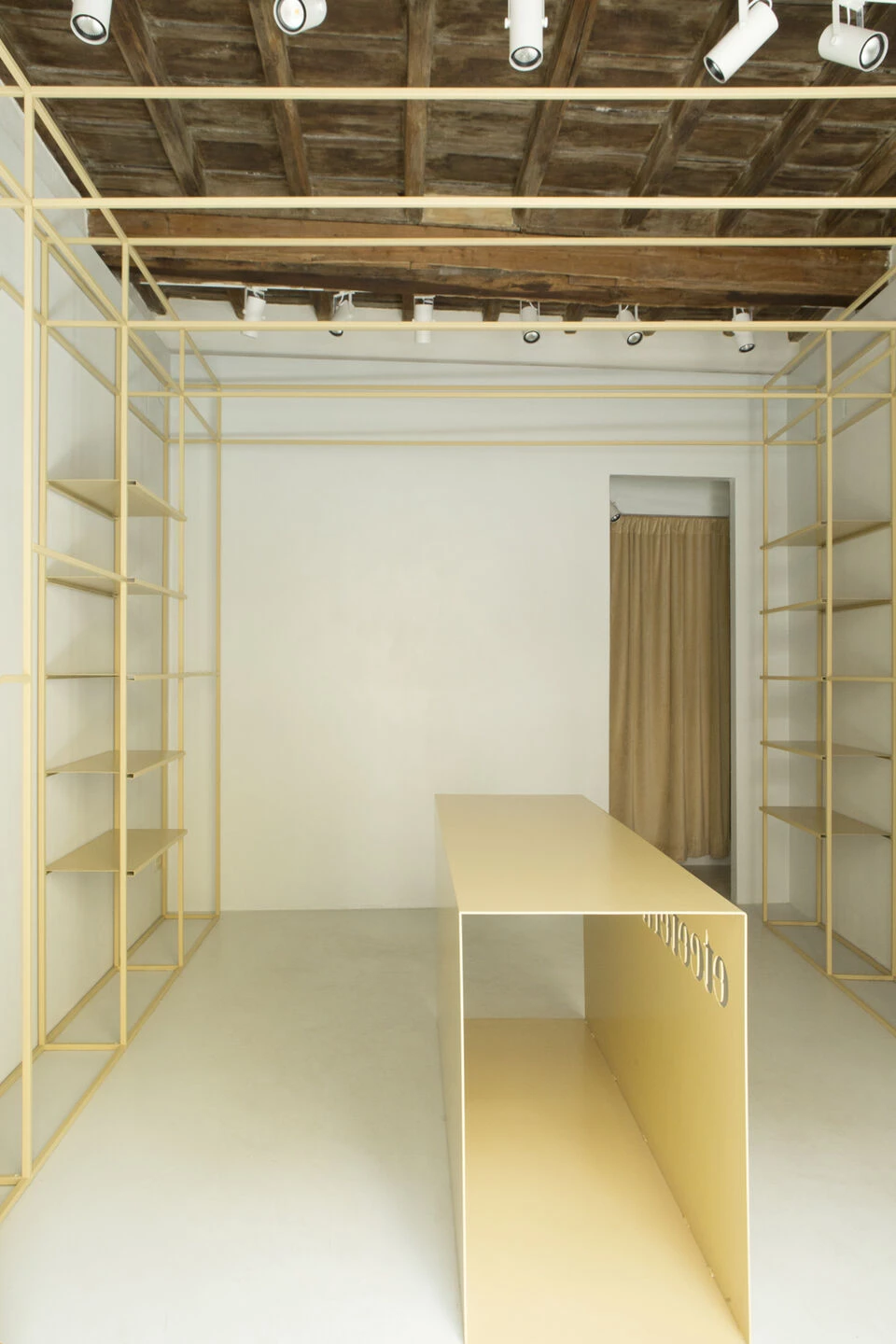 埃特塞特拉·蒙蒂精品店丨意大利罗马丨Punto Zero-5