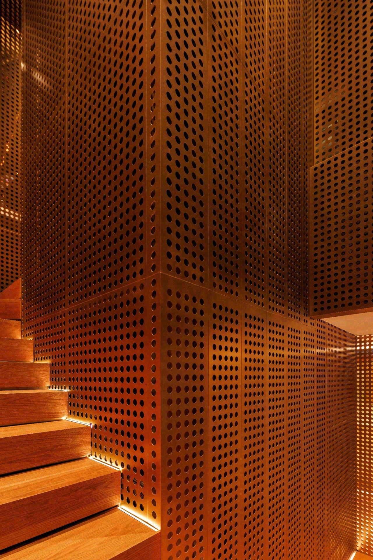 YCLUB 驿见倾心酒吧会所丨中国厦门丨SANJ 叁颉设计-3