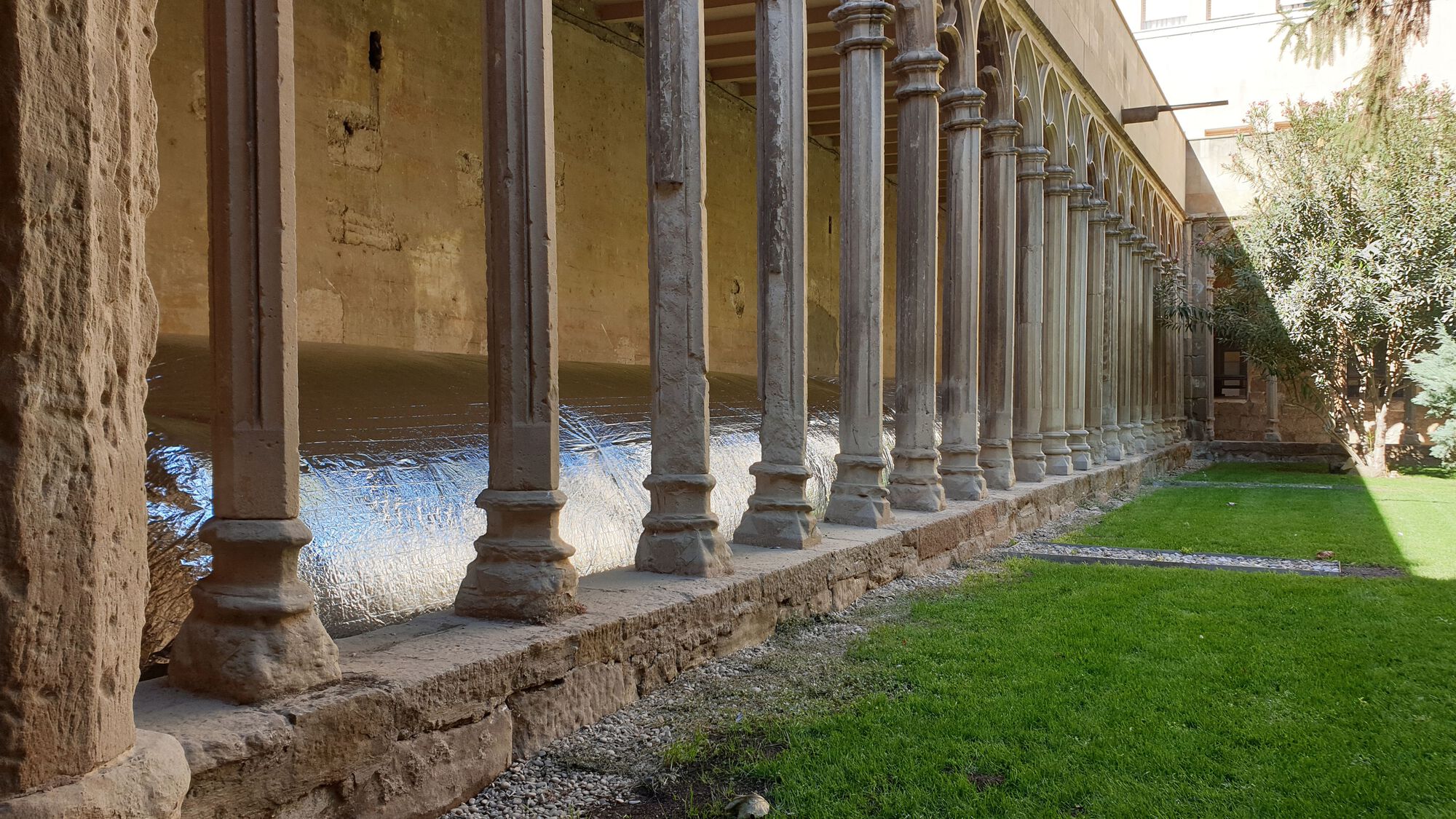 TRANS(h)itos Installation / Conjuntos Empáticos-8