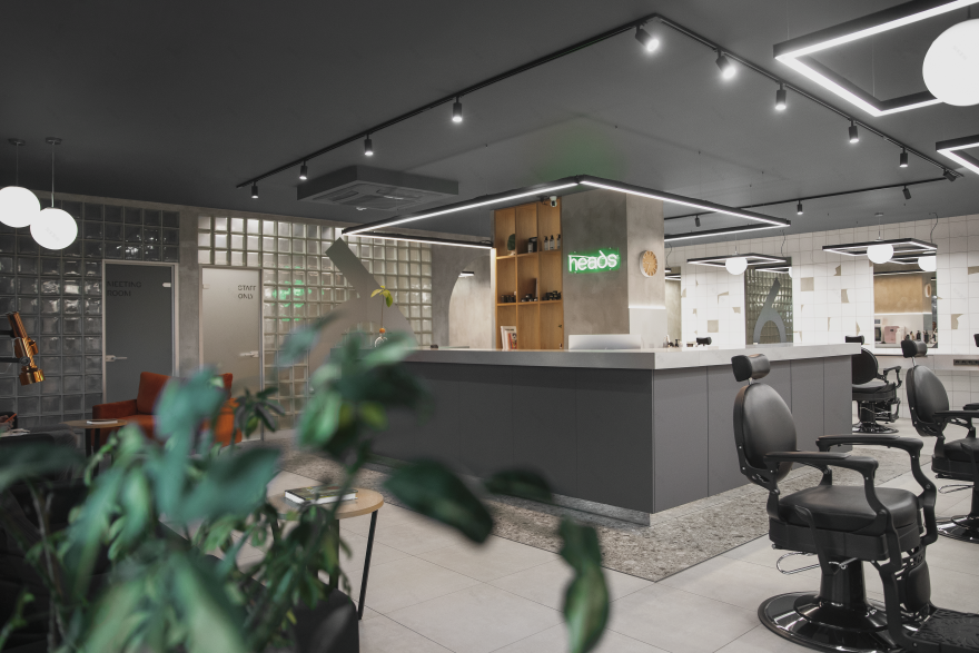Heads 理发店设计丨俄罗斯鄂木斯克丨Ostroukhov Konstantin,Nikolay Yarin-8