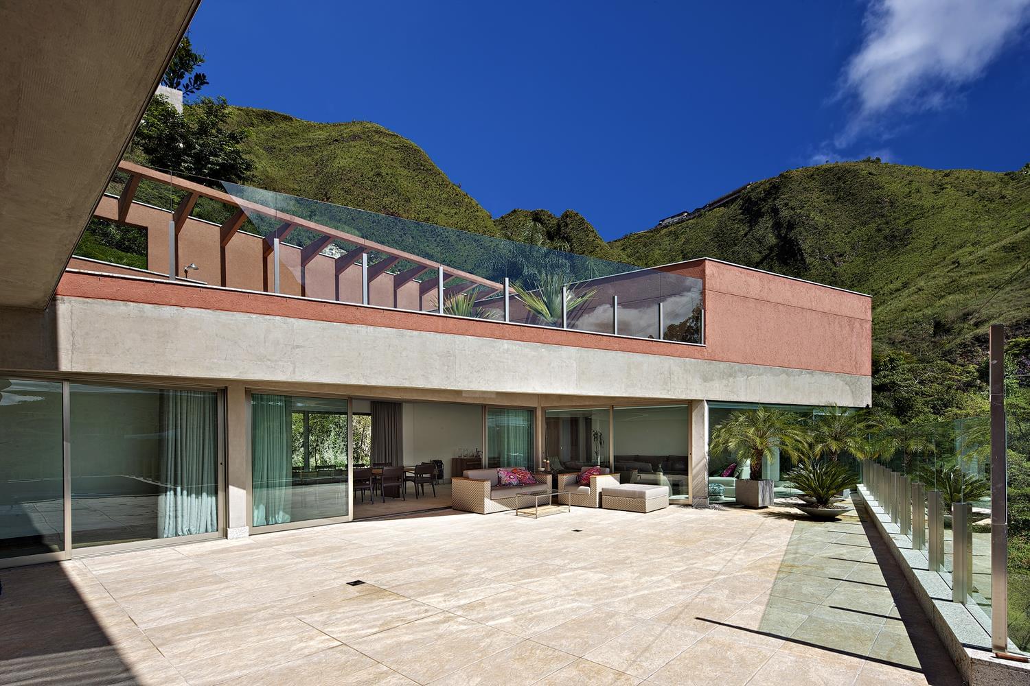 维拉卡斯特拉-9