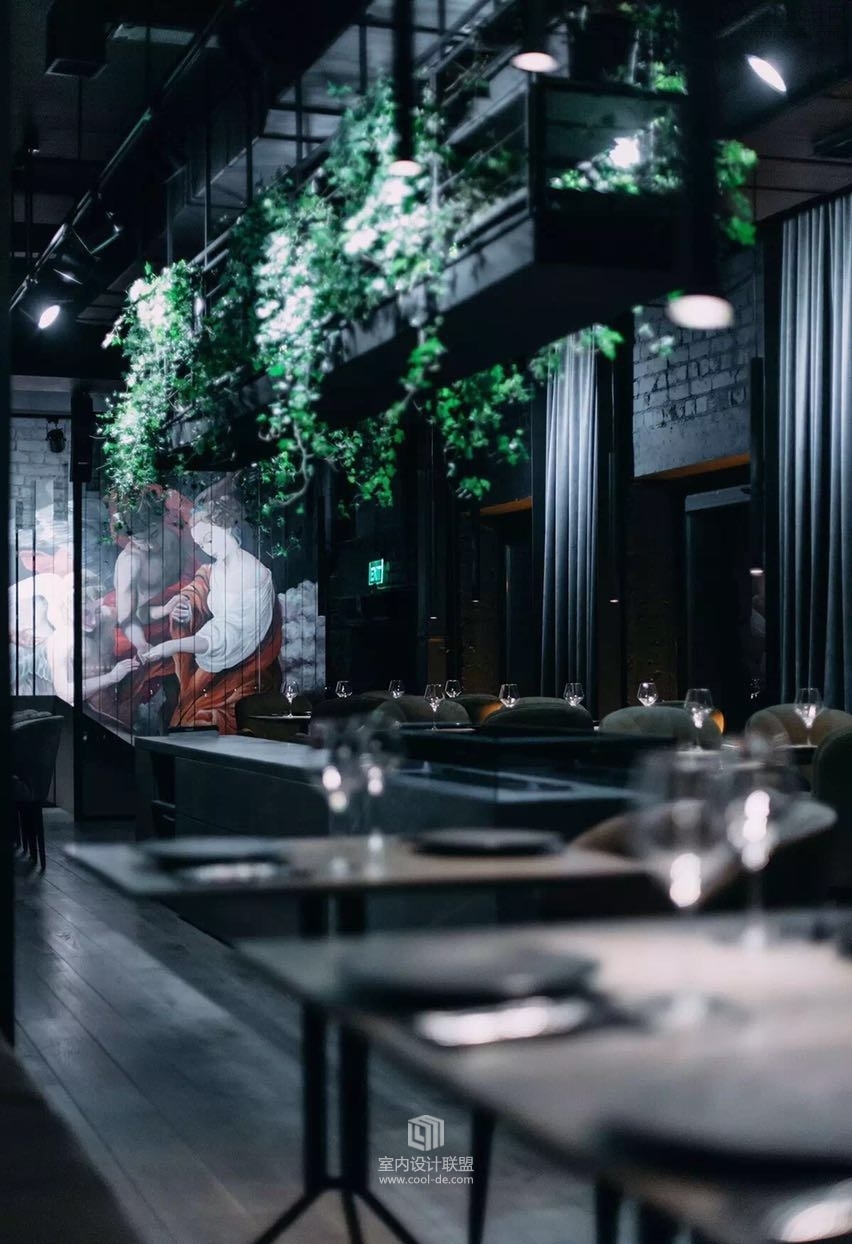 Tolstiy&Tonkiy餐厅-Yodezeen Design-31