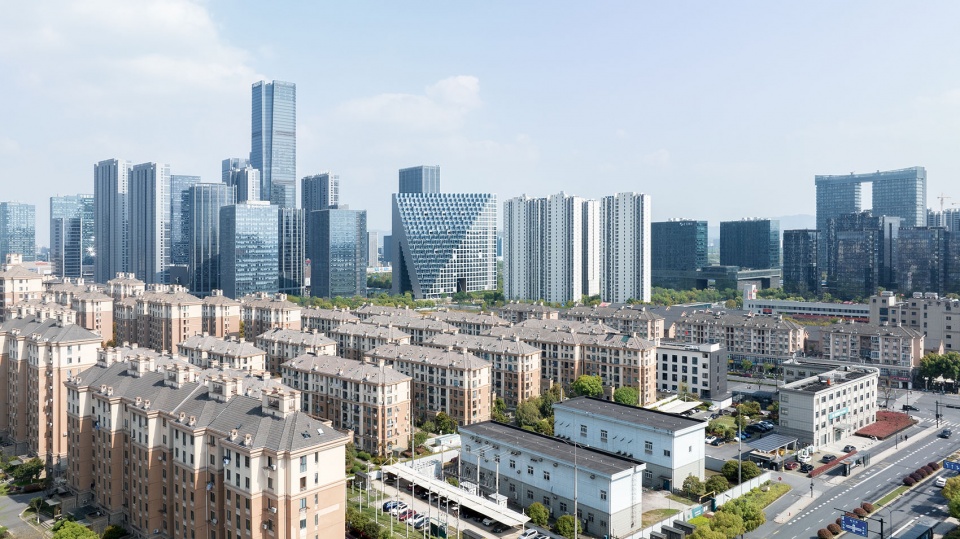 杭州未来科技城新湖中心· 光棱丨中国杭州丨OMA-7
