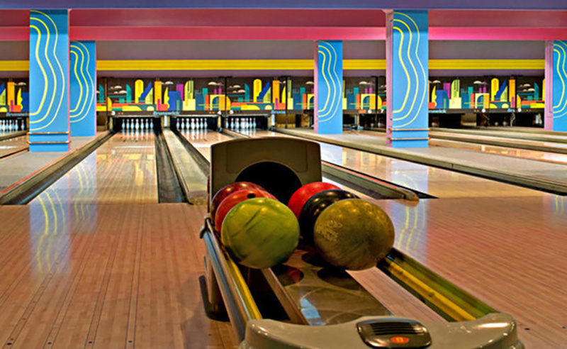 保龄球馆设计案例效果图2-19