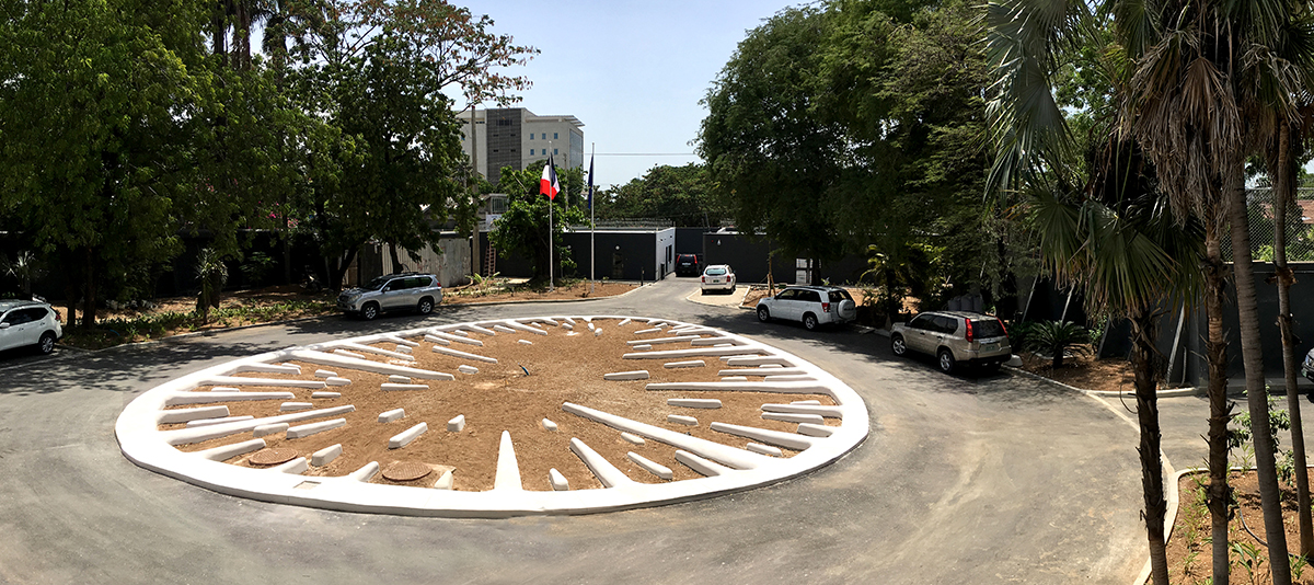 Etoile de terre（大地之星）雕塑景观丨法国-11