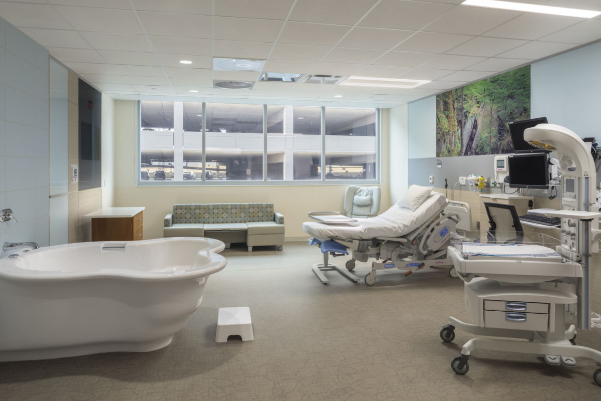 Summa Health Akron Campus West Tower | 曲线美学打造健康空间新典范-24