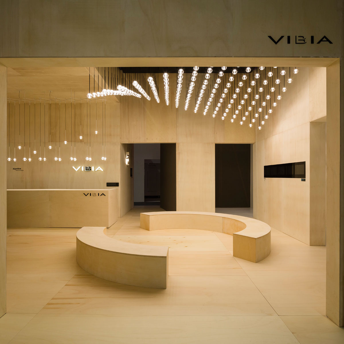 04 21 STAND VIBIA EN LA FERIA LIGHT   BUILDING 2016 DE FRANKFURT-12