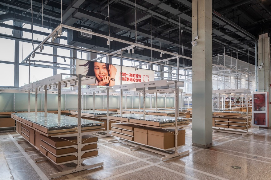 超级转转零售空间丨中国北京丨空间站建筑师事务所-13