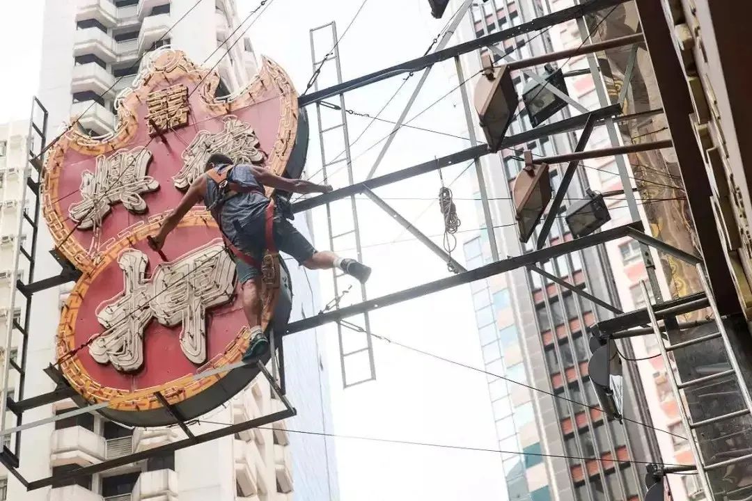 霓虹灯的波普艺术复兴-25